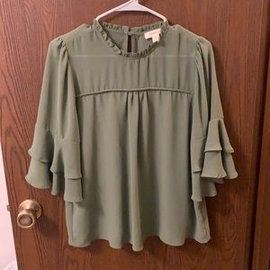 Women’s dress top